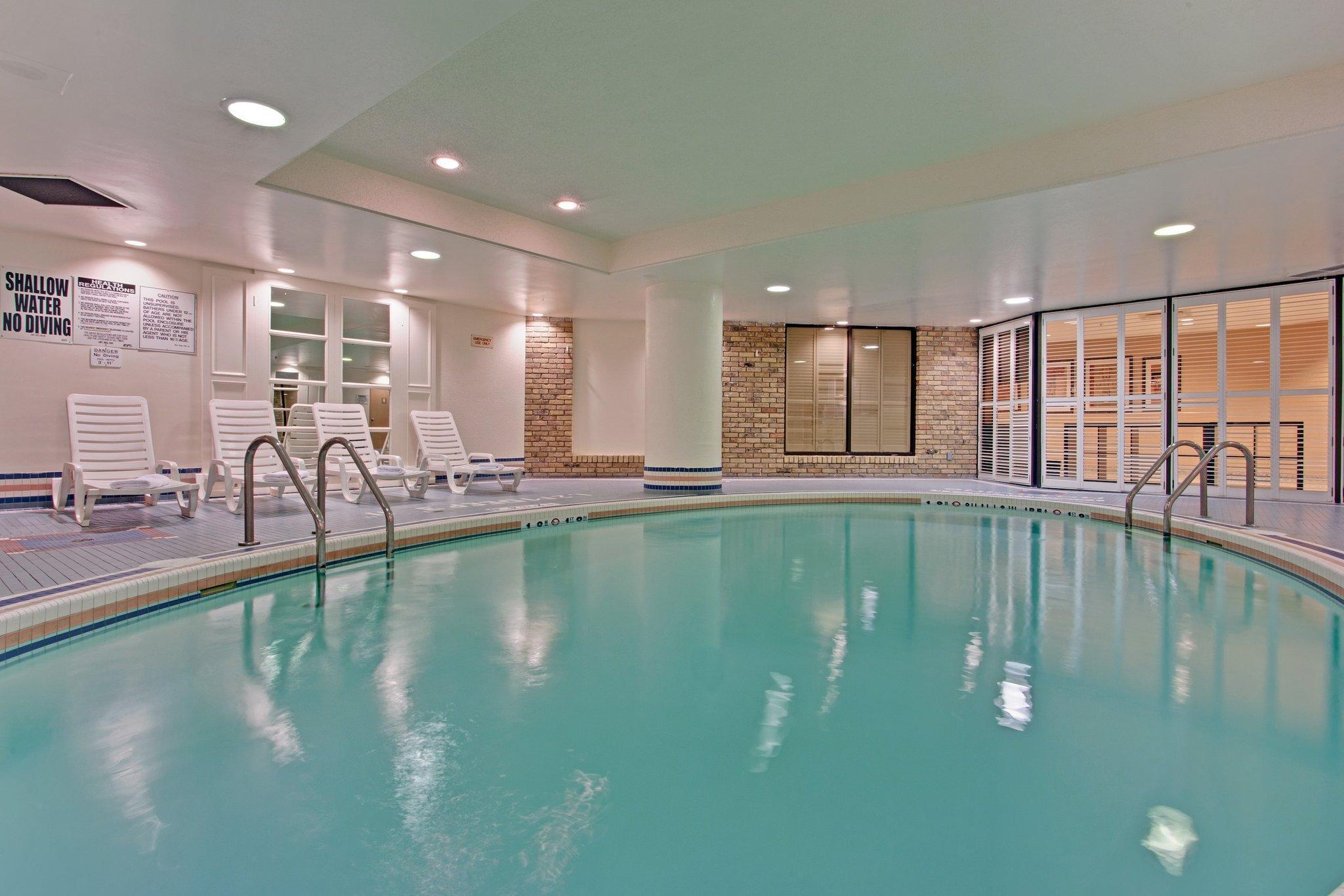 Crowne Plaza Toronto Airport By Ihg Hotel Exterior foto