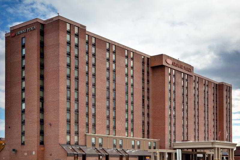 Crowne Plaza Toronto Airport By Ihg Hotel Exterior foto