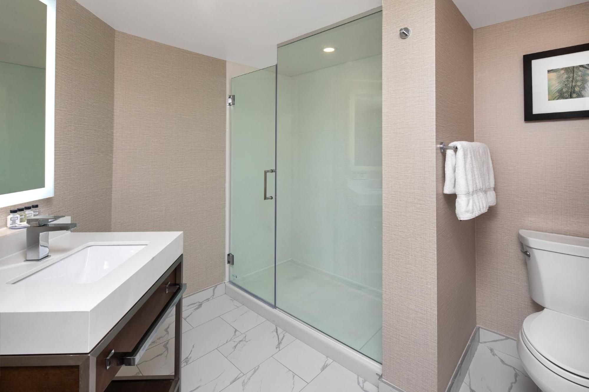 Crowne Plaza Toronto Airport By Ihg Hotel Exterior foto