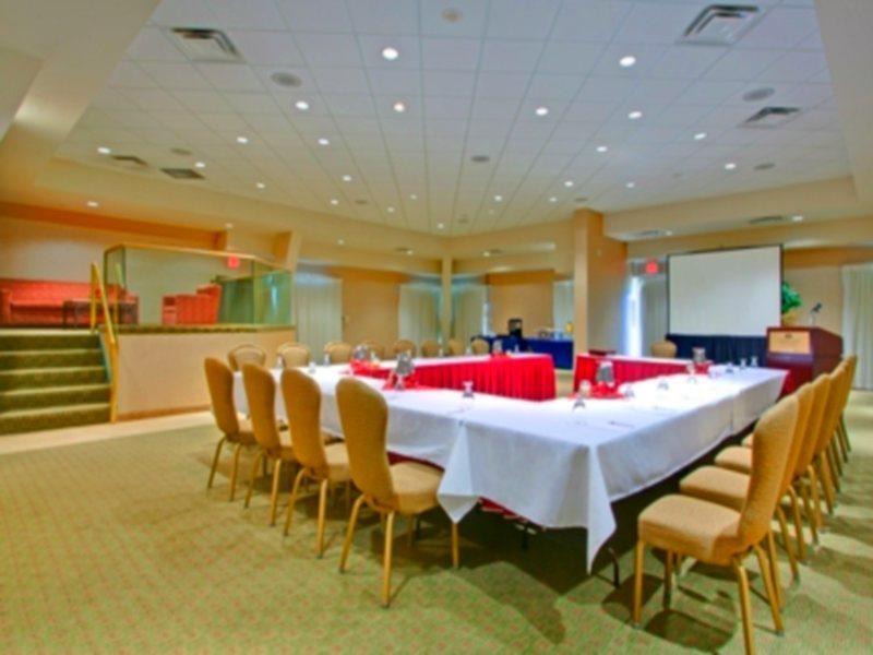 Crowne Plaza Toronto Airport By Ihg Hotel Exterior foto